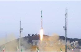 Iran bác kêu gọi hạn chế phát triển chương trình tên lửa 